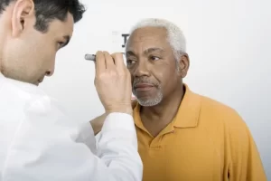 eye-exam-for-a-man